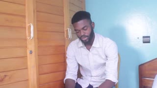 Nevěrná žena vítá přítelova nejlepšího přítele tvrdým a rychlým análem v odvážném POV