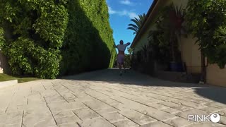 ਇਲੇਨਾ ਸਪੈਨੋ ਇੱਕ ਇਟਾਲੀਅਨ ਸਟੱਡ ਅਤੇ ਇੱਕ ਅਮੈਰਿਕਨ ਗਾਏ ਨੂੰ ਇੰਟੈਂਸ ਡੀਪੀ ਐਕਸ਼ਨ ਵਿੱਚ ਹੈਂਡਲ ਕਰਦੀ ਹੈ