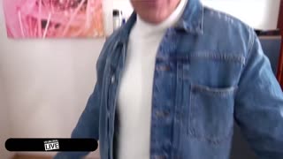 பெஸ்ட் பால்ஸ் அய்டா ஸ்விங்கரின் கர்வி அசெட்ஸ் மற்றும் வெட் அக்ஷனில் டைவ் செய்கிறார்கள்