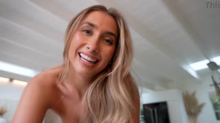 ماجراجویی آنال با مهمان بریتانیایی شیطون لیلی فیلیپس در حال گرفتن نودز