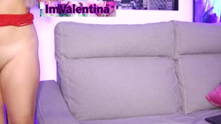 Denne colombianske skønhed med et engleagtigt smil længes efter daglige intense møder