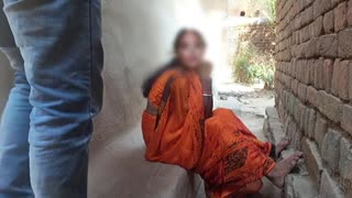 Kíváncsi egy 18 éves lányra a fantasztikus nagy fenékével?