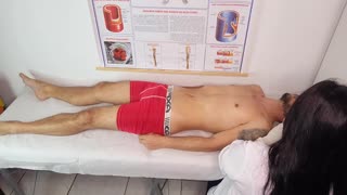 О боже, я так нервничаю... видя, как эта огромная штука твердеет в больнице!