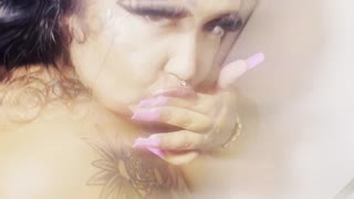 StacXXXs открива Jaidyn Venus у заводљивом прављењу сладоледа