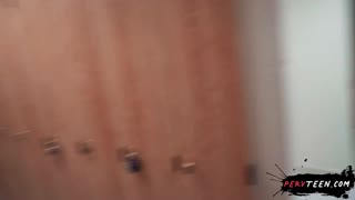 நான் ஒரு திசைமாற்ற 18+ இளைஞன் ஜிம்மில் பாலுறவை தேடுகிறேன்