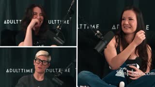 Casey Calvert in Alison Rey raje sesniške madeže kot tetovaže z Bree Mills