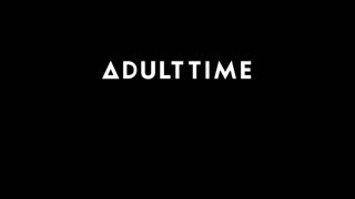 அந்நியன் டில்லியன் ஹார்பரை தீவிர சந்திப்புக்கு லாட்டுகிறான்