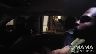 மறைக்கப்பட்ட குறுக்குச் சந்திப்புகள்: ஆசை மில்புகள் ஃபாவேலா டிக் டீயை சுவைக்கின்றன