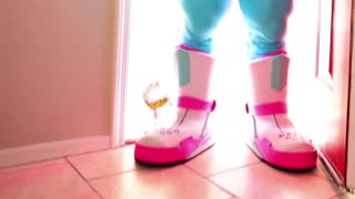 مصارع جي أو ك يهيمن على سنيوريتا ستان في الفراش