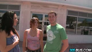 Jayden Jaymes og Chloe Hart i vill trekant action