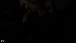 Amaterska vročica mi močno sesa kurca na kavču