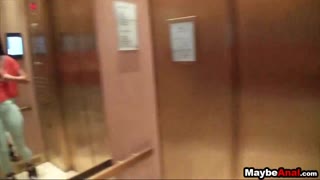 Na Balkonie Gorąca Chuda Nastolatka 18+ Jebana w Tyłek przez Amatorów, z Kelly Diamond