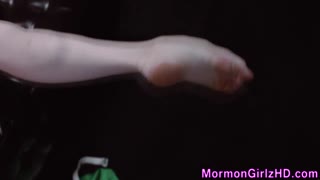 Аматерске Мормонске Лезбијке Истражују Забрањене Жеље У Тројци