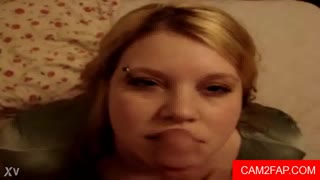 Amadora implora gozada facial massiva na cam