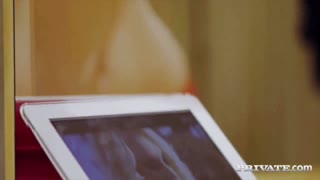 Subil Arch та Victoria Summers у гарячому FFM трійничку з жорстким аналом