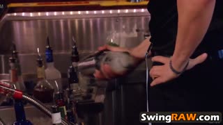 Cupluri swinger beau în show amator real sălbatic de petrecere!