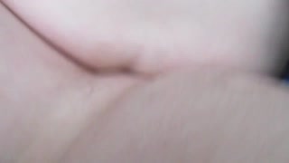 சப்பி பிரிட்டிஷ் வுமன் அவுட்டோர் எக்ஸ்ப்ளோரேஷன்