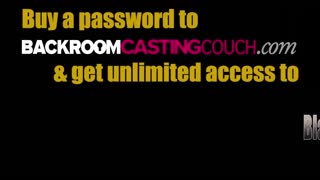 मैं एक क्यूट ब्लॉन्ड ग्लासेस में हूं, और मुझे एनल और कम फैशियल मिला