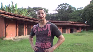 एलिसा सांचेस बस्ट्री एक्शन के साथ वाइल्ड गैंगबैंग में डेब्यू करती हैं