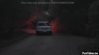 si videl ta par, kako jih jebajo v skupinskem seksu z alieni na vesoljski ladji?