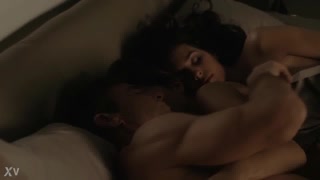 alexandra seewaldt and julia in threesome scene