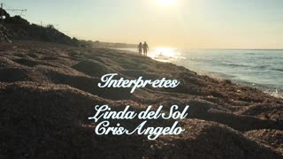 Gyönyör bontakozik hajnalban a strandon Linda del Sollal és Cris Angelóval