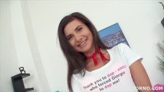 আমি স্টানড স্যালি গ্যালনস অফ পি নেয় এক্সট্রিম গ্যাংব্যাংয়ে