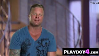 ¡Maduras lesbianas gritan con dildos machacando sus culos!