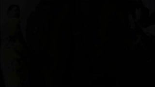 Molly Jane和Roxanne狂野派对被男人猛干