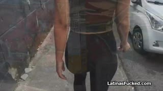 Latina amadora lubrificada aceita pau ansiosamente em casting hardcore