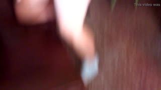 Amaterska žena dobiva doggy od prijatelja