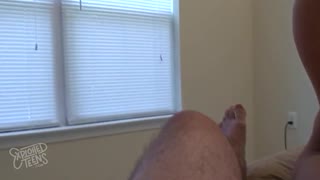 Tiener 18+ met Grote Tieten Wordt Hard Geneukt!