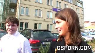 Oh Deus, Fodi Essa Vadia Amadora Tão Forte ao Ar Livre, Meu Pau Latejando Fundo na Bunda Dela, Gozo Por Todo Lado