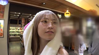 جلسة مص زب كاملة لهاويات يابانيات حقيقيات 😍🍆