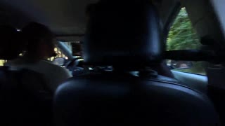 1. del: Pobral sem punco na poti k morju za nekaj neumničnega užitka