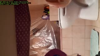 Payudara Besar Matang Terbongkar dalam Momen Voyeur Panas