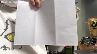 Maskirani susreti - Anonimnost u pornografskim filmovima