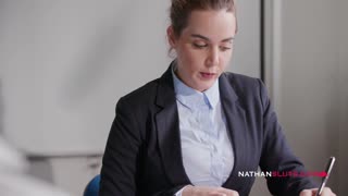 Dublu anal pentru femeia rusă Alysa Gap și gapinguri uriașe