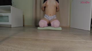 cute girl fingers wet pussy with big dildo on cam 😍