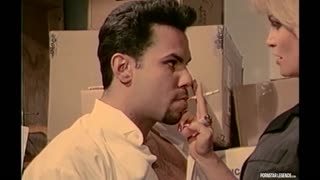 هاي، تيفاني مليون تحب الضرب من ستيفن سانت كروا في إباحية كلاسيكية صعبة!