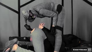 Да, дай мне этот сексуальный хэндджоб