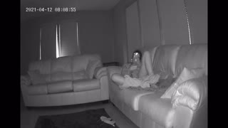 Koltuğumda Amını Okşarken Ev Bakıcısı Casus Kamerada Yakalandın