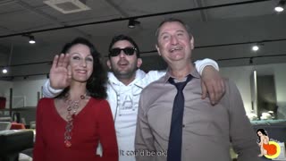 Milf cougar dâm đãng chịu đít nắc tàn bạo trên giường cửa hàng