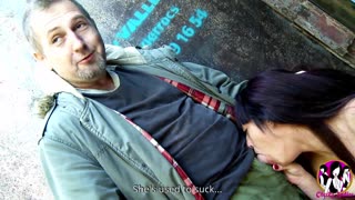 Brunette sepanyol Lucia Nieto cuba anal keras pertama di hutan