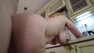 Слаті пишногруді MILF записують жорстку сесію доггістайлу з коханцем