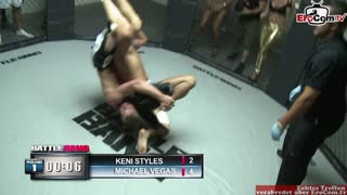 Јебао сам ту плаву курву у дупе јако, са великим сикама и фацијал