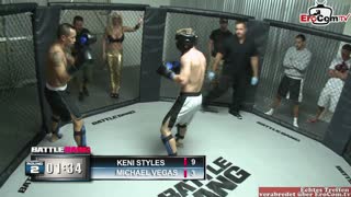 nilipiga mkundu wa malaya huyo blonde ngumu na matiti makubwa na uso