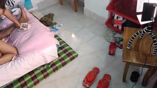 Sjekk jule-spesial bikini-gruppeknull gave med Shathi Khatun, Hanif PK og Shapan Pramanik