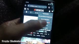 Majhna 18+ najstnica dobi intenzivno pofukano od velikega črnega kurca v medrasnem srečanju