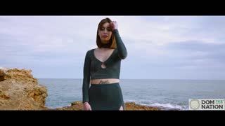 Silvia Soprano's Seaside Tease: Ass Rimming, Foot Worship, Cum Walk with Dominant Partner